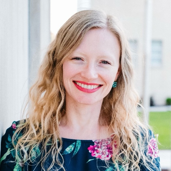 Meet your Posher, Elisa - Picture 4 of 11